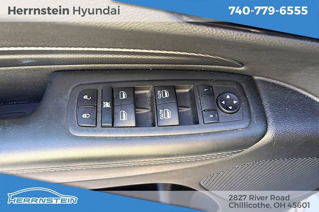 Used 2022 Dodge Durango GT w/ Blacktop Package AWD/4WD image 15