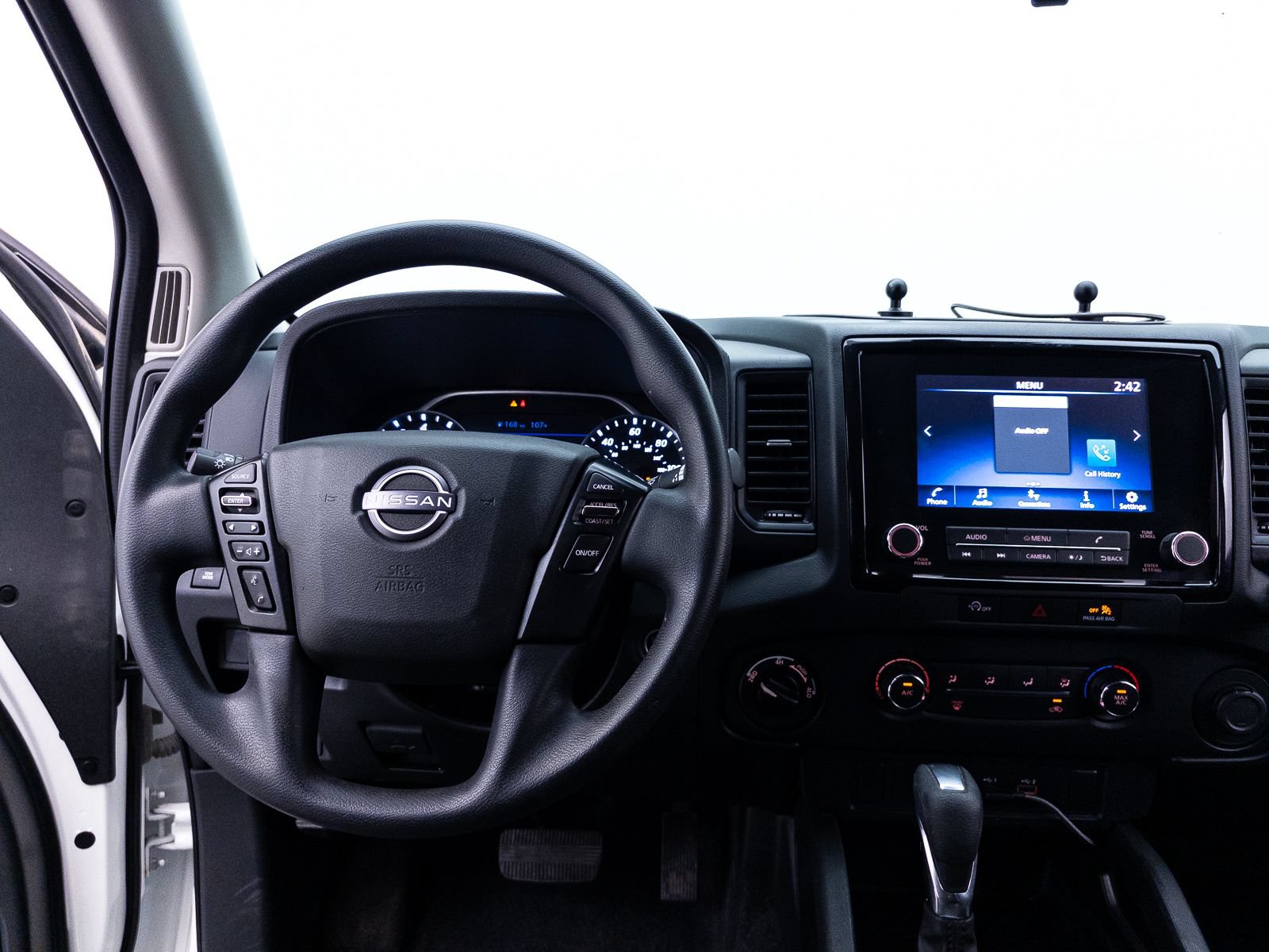 Used 2023 Nissan Frontier S AWD/4WD image 7