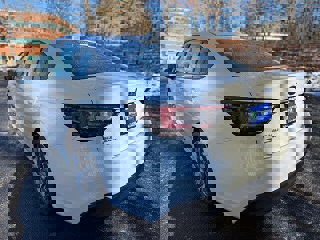 New 2025 Subaru Legacy Limited image 7