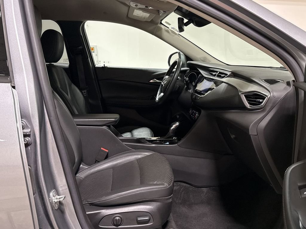 Used 2023 Buick Encore GX Essence w/ Sport Touring Package AWD/4WD image 21