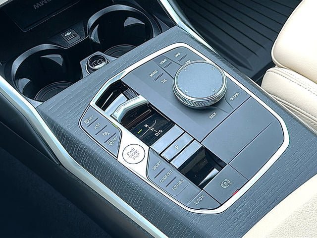 New 2026 BMW 330i Sedan w/ Premium Package RWD image 56