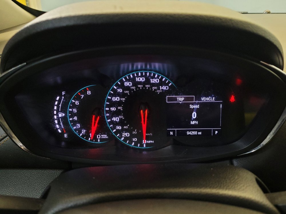 Used 2019 Chevrolet Trax LT w/ LT Convenience Package image 23