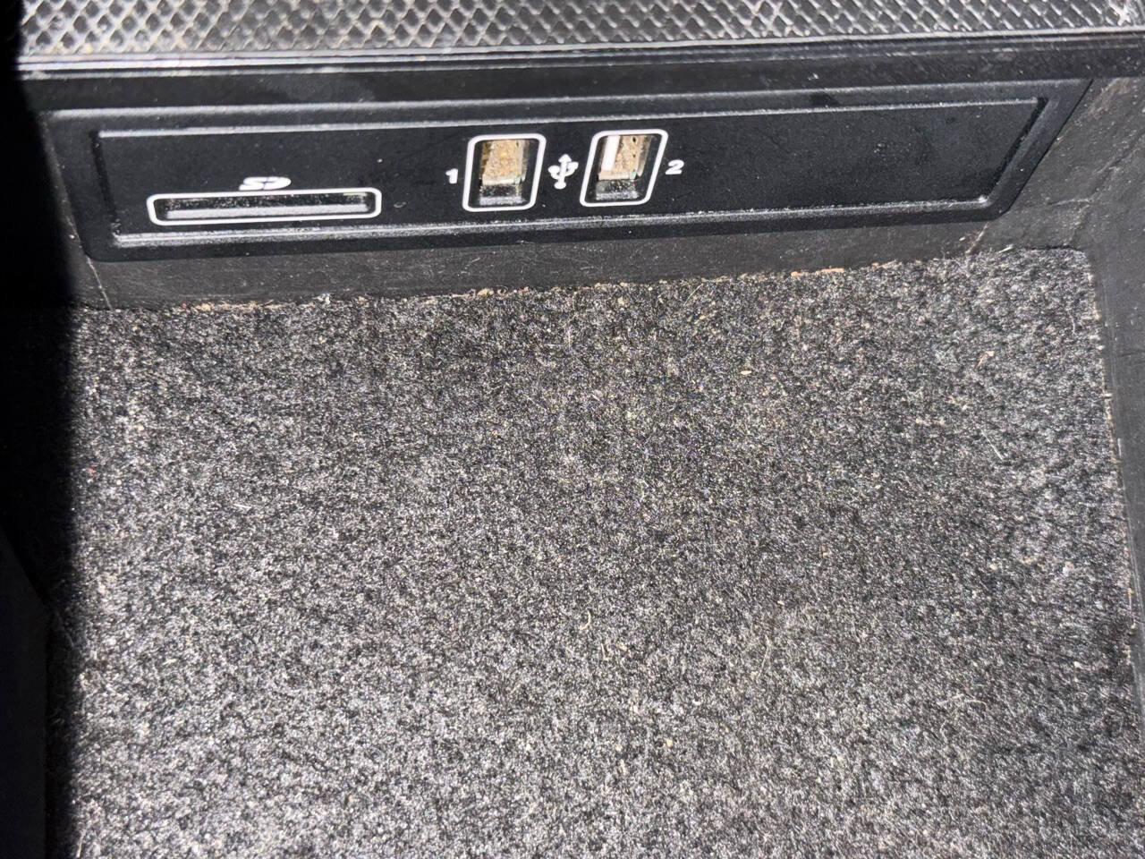 Used 2017 Mercedes-Benz C 300 Coupe image 37