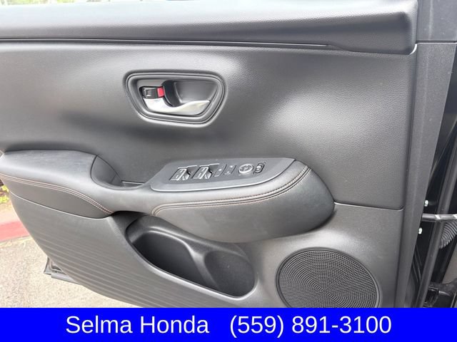 Used 2024 Honda HR-V Sport image 11