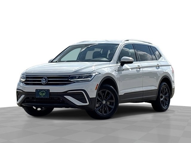 Used 2024 Volkswagen Tiguan SE
