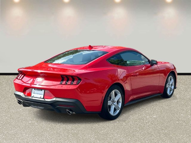 Certified 2026 Ford Mustang Coupe RWD image 5