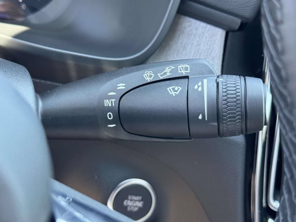 Certified 2026 Volvo XC40 B5 Plus w/ Protection Package Premier AWD/4WD image 25