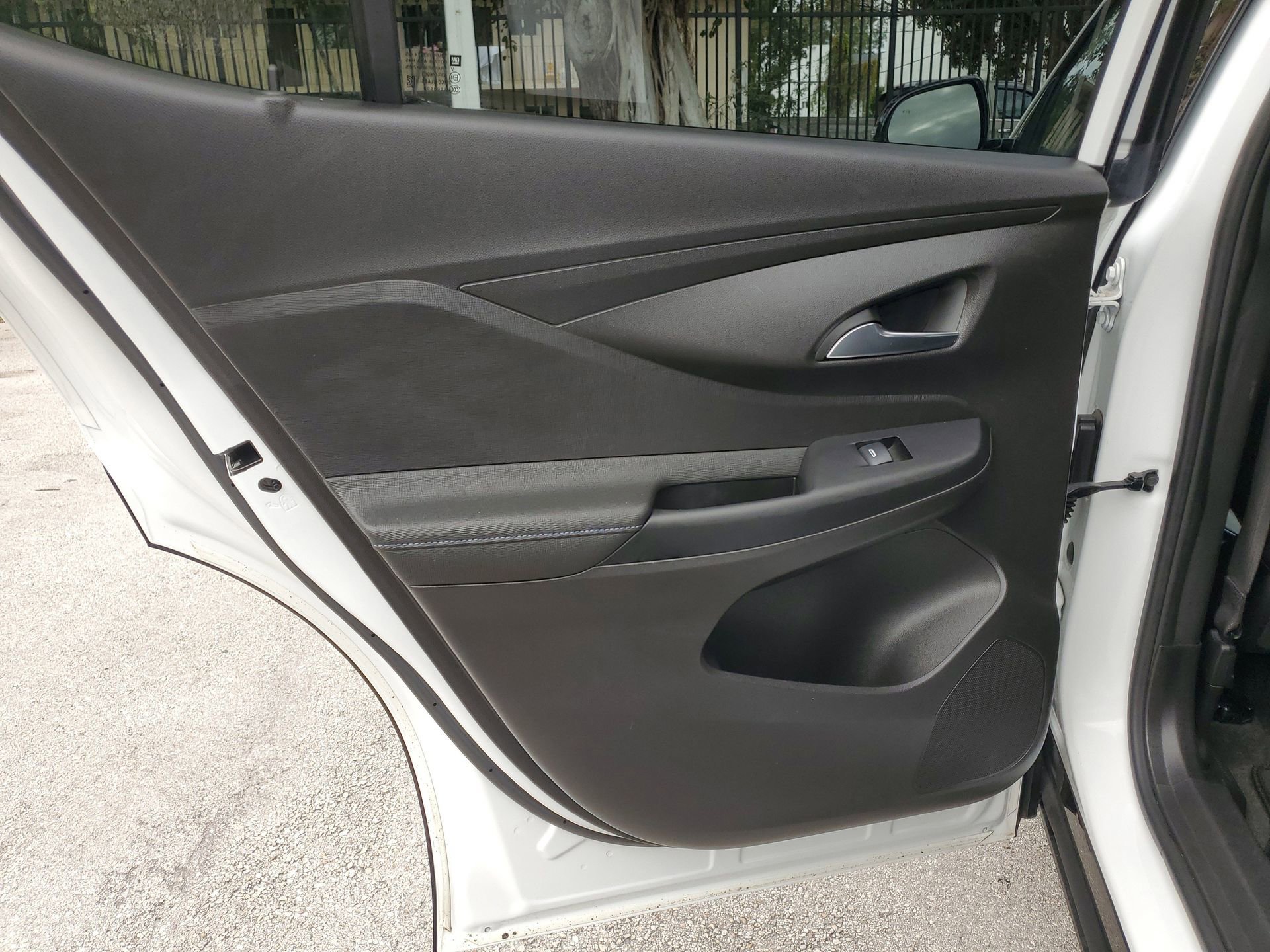 Certified 2025 Buick Envista Sport Touring w/ Convenience I Package image 15