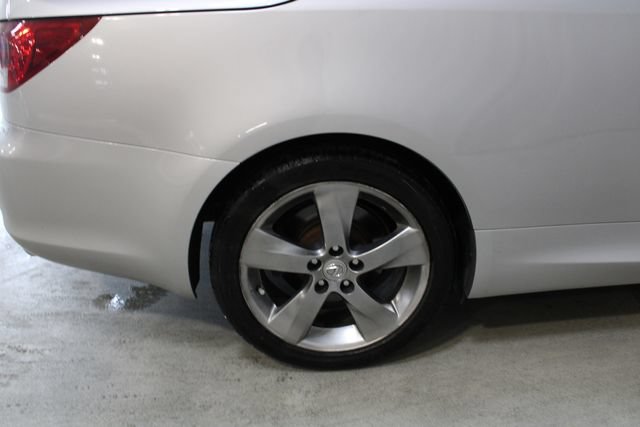 Used 2010 Lexus IS 350C RWD image 27