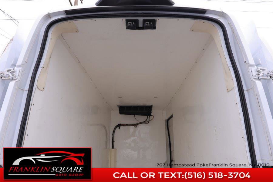 Used 2021 Ford Transit 350 148 High Roof Extended image 12