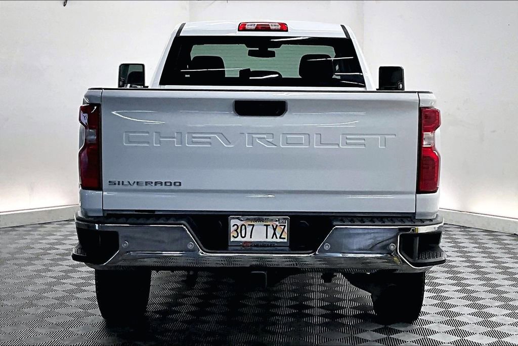 Used 2023 Chevrolet Silverado 2500 W/T w/ WT Convenience Package image 3