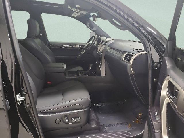Used 2021 Lexus GX 460 Premium w/ Premium Package AWD/4WD image 16