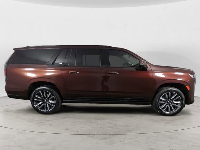 Used 2022 Cadillac Escalade ESV Sport Platinum image 6