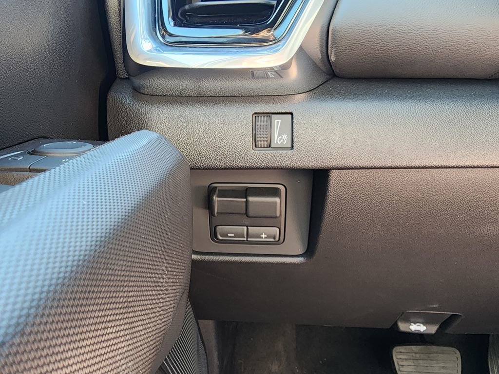 New 2026 GMC Canyon Elevation w/ Convenience Package image 18