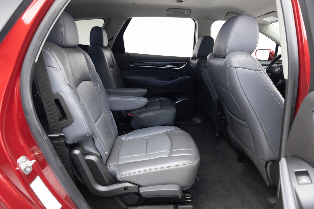 Used 2019 Buick Enclave Essence FWD image 20