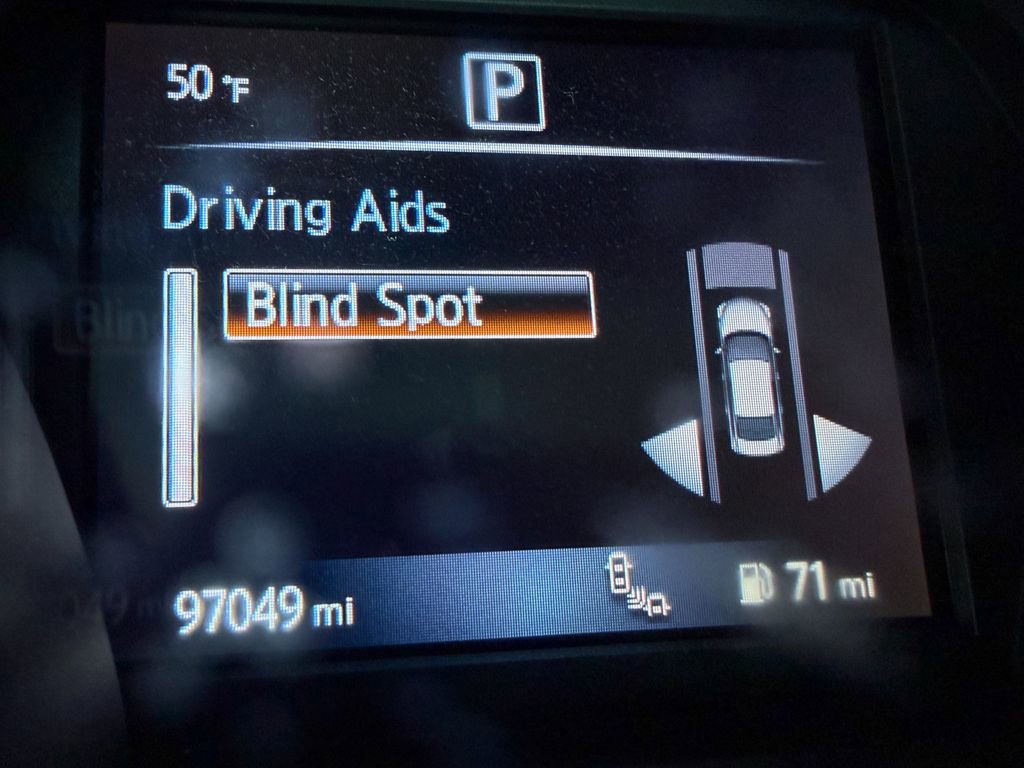 Used 2017 Nissan Altima 2.5 SV w/ Convenience Package image 11