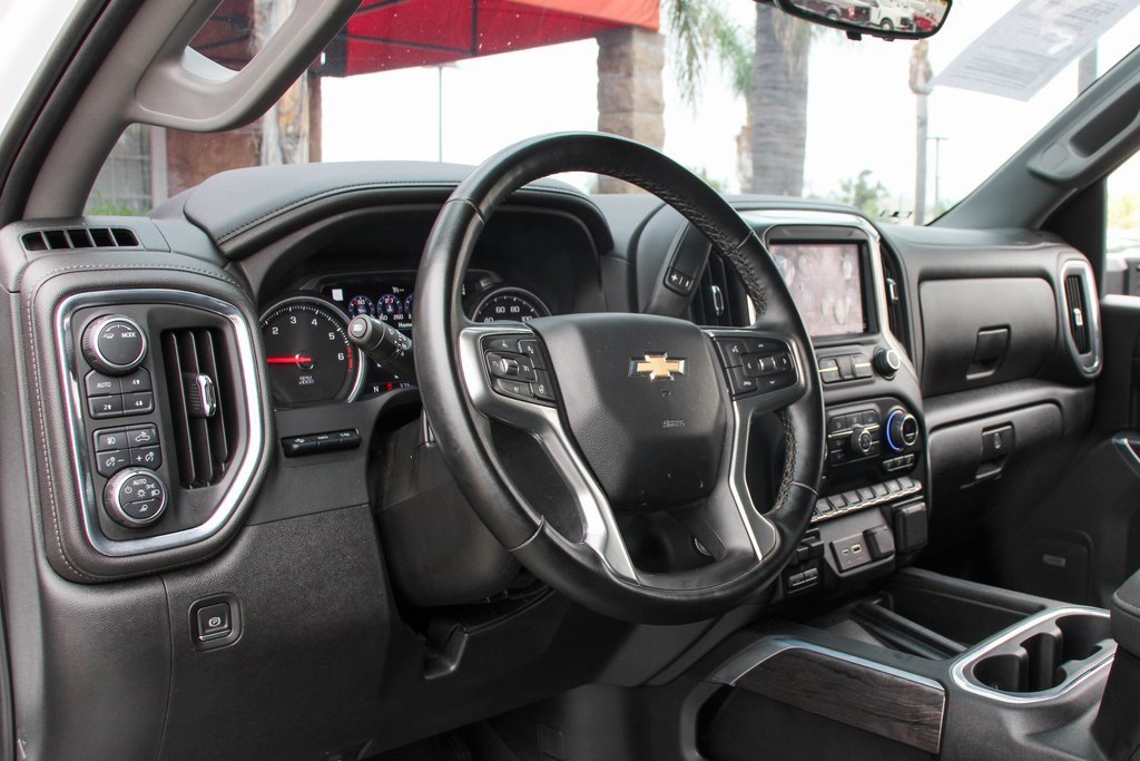 Used 2023 Chevrolet Silverado 3500 LTZ w/ LTZ Convenience Package image 22