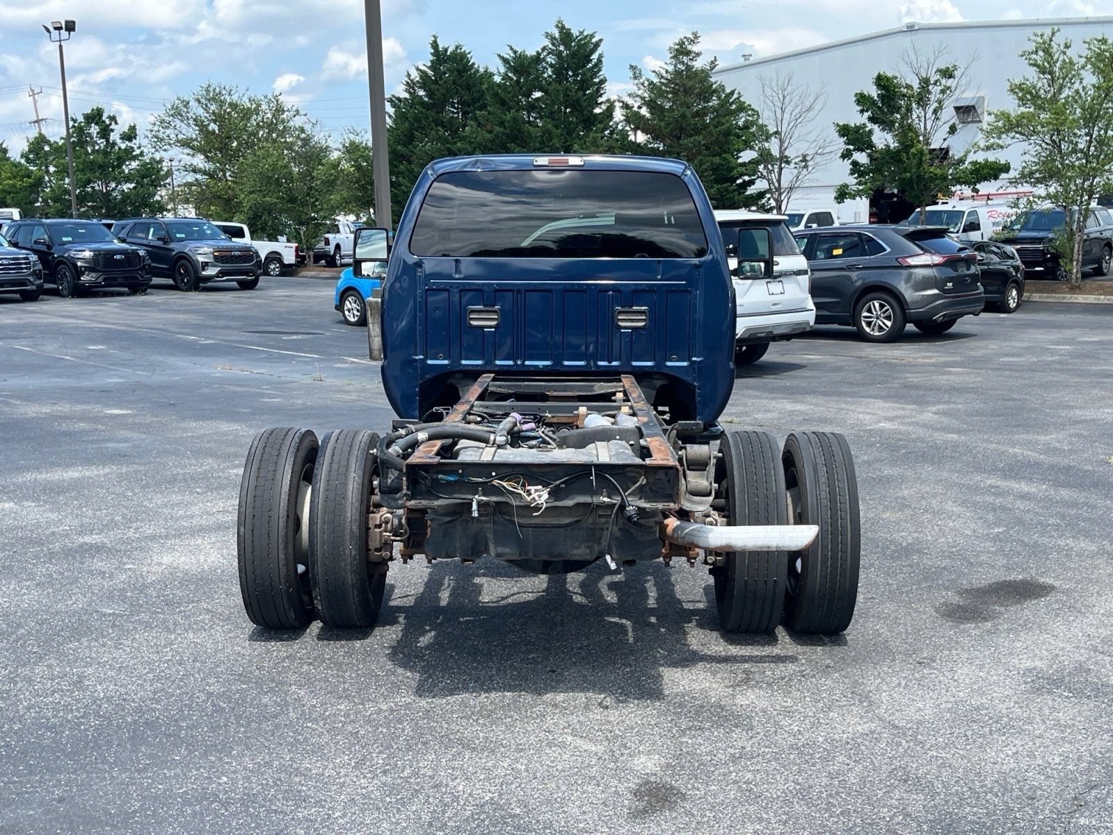 Used 2013 Ford F550 2WD Regular Cab Super Duty w/ XL Value Pkg image 9