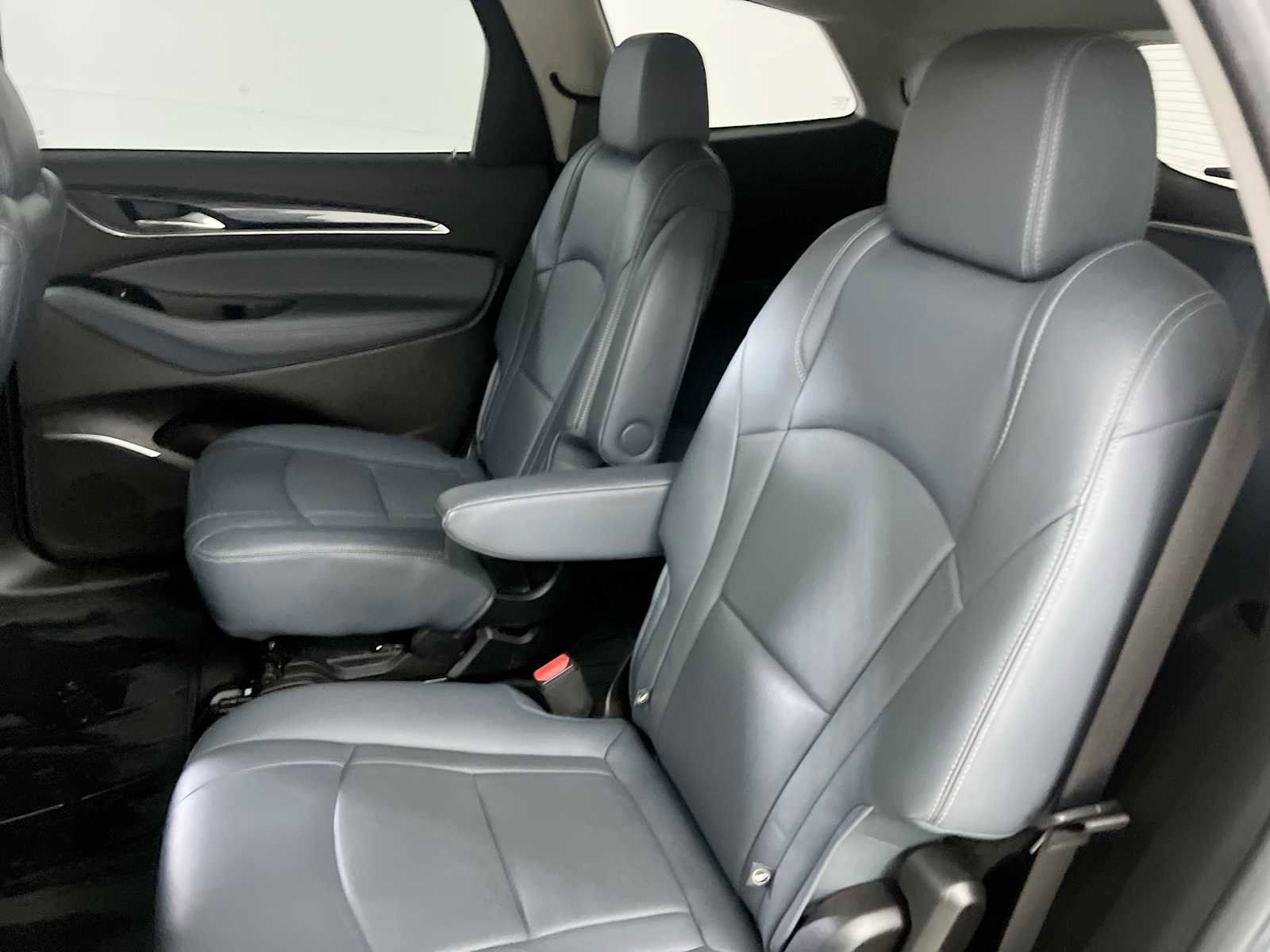 Used 2019 Buick Enclave Premium w/ Experience Buick Package AWD/4WD image 31