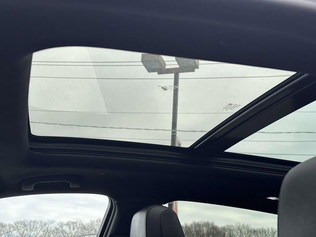 Used 2022 Cadillac XT5 Premium Luxury image 11