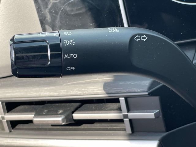 Used 2024 Hyundai Santa Fe Limited image 33