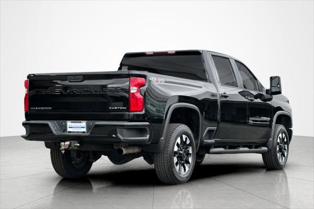 Used 2020 Chevrolet Silverado 2500 Custom w/ Custom Value Package image 5