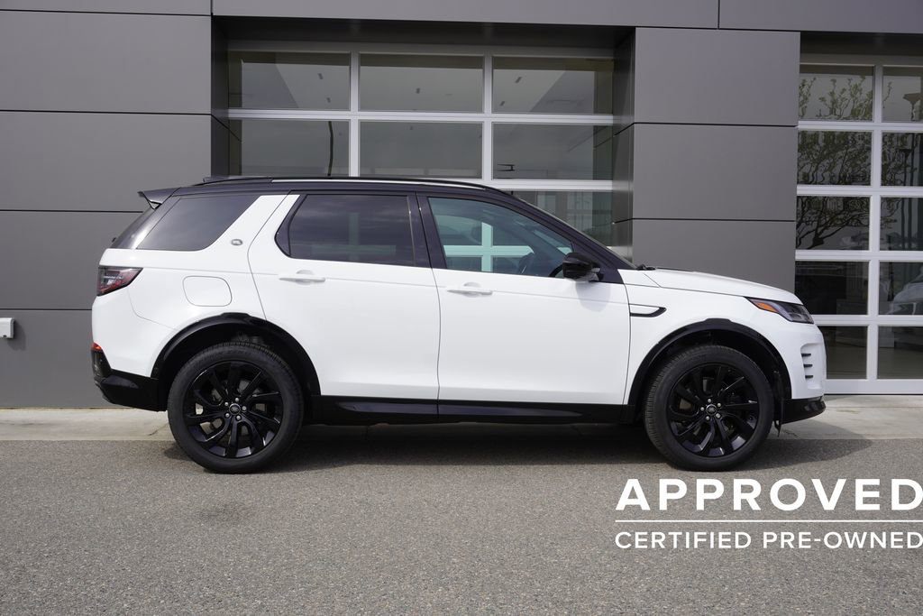 Used 2025 Land Rover Discovery Sport Dynamic SE image 7