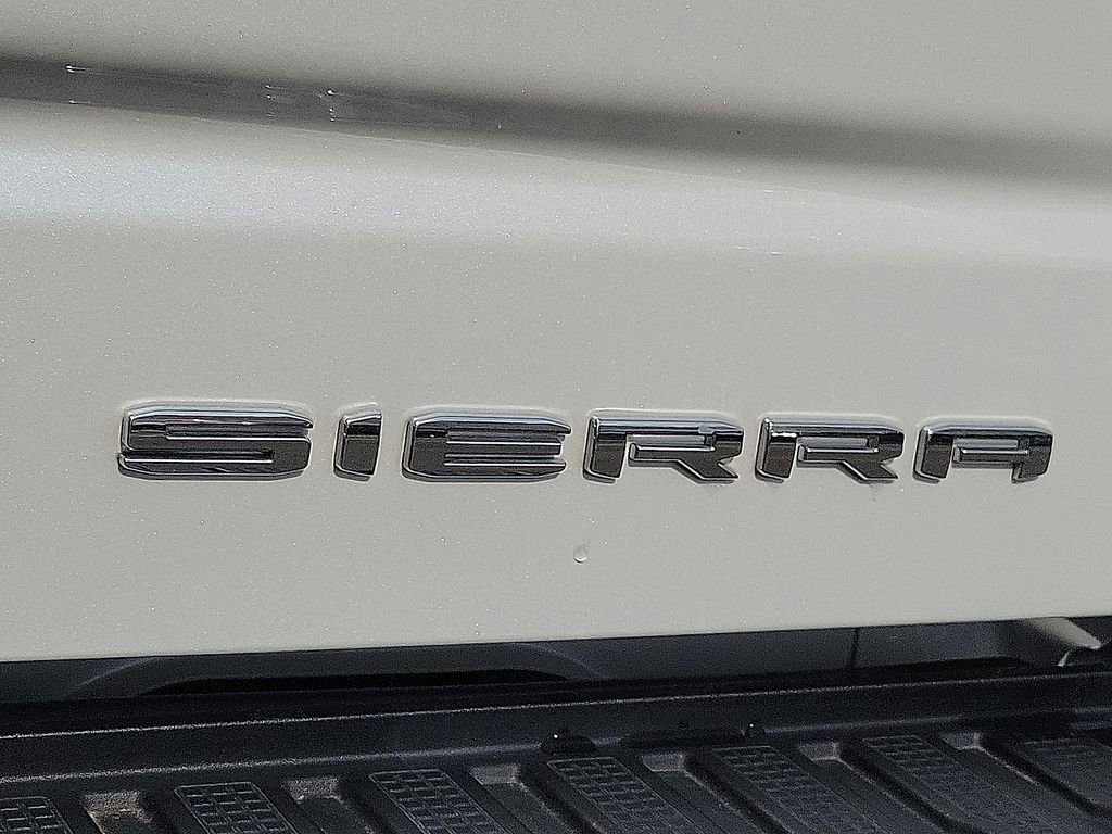 Used 2023 GMC Sierra 1500 Denali w/ Denali Reserve Package AWD/4WD image 9