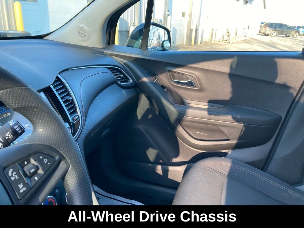 Used 2019 Chevrolet Trax LT image 15