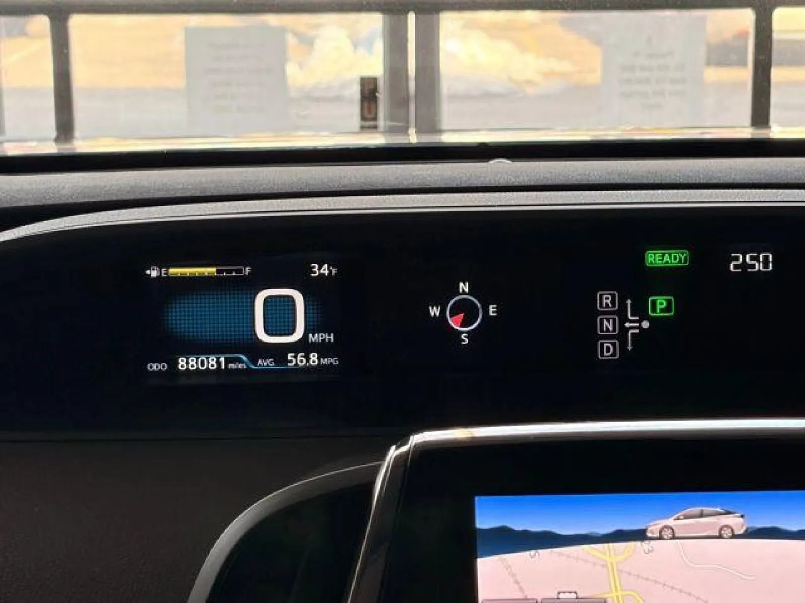 Used 2017 Toyota Prius Prime Premium FWD image 25