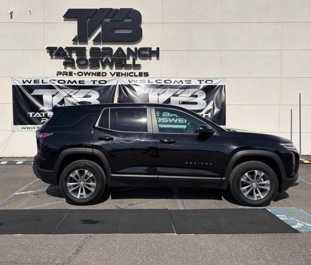Used 2025 Chevrolet Equinox LT AWD/4WD image 6