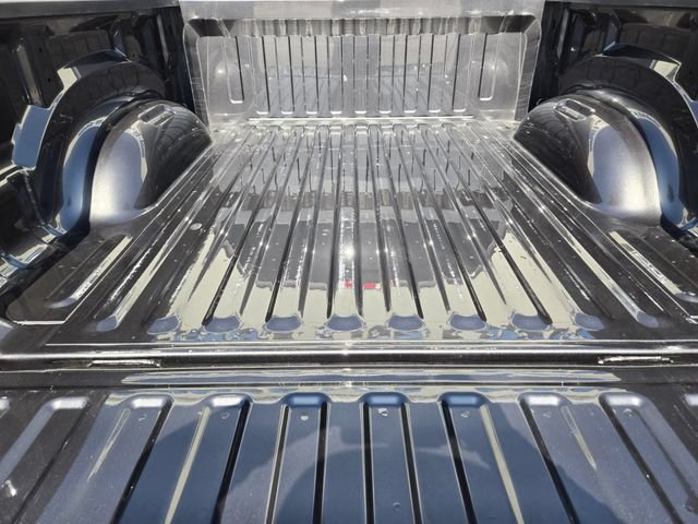 Used 2025 RAM 1500 Warlock AWD/4WD image 42