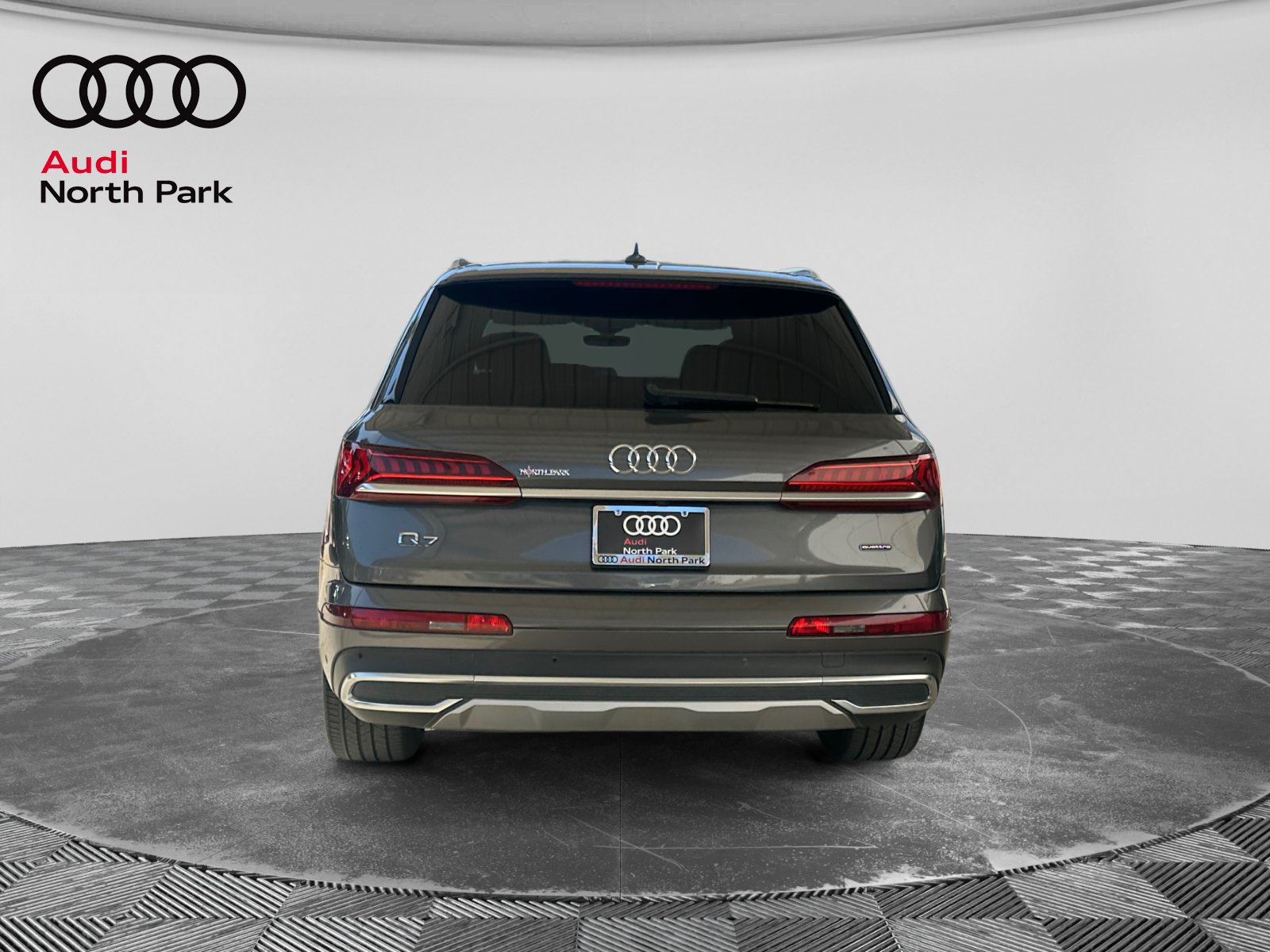 Used 2021 Audi Q7 3.0T Premium Plus AWD/4WD image 4