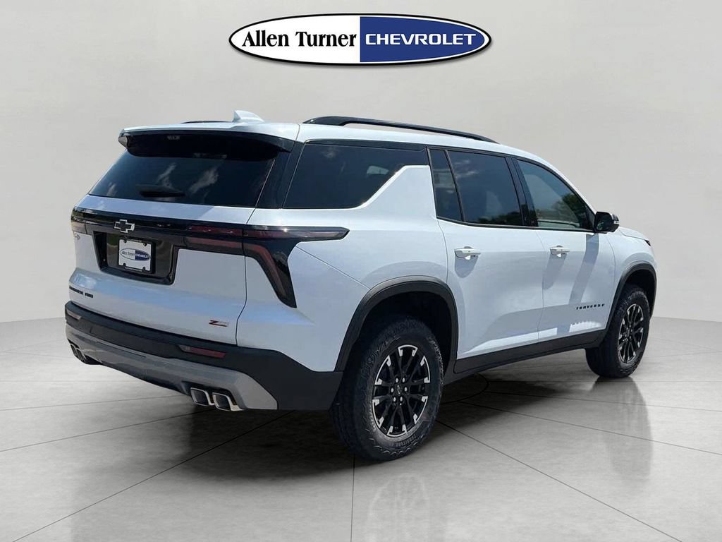 New 2026 Chevrolet Traverse Z71 w/ Driver Confidence Package AWD/4WD image 4
