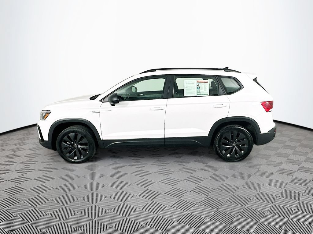 Used 2024 Volkswagen Taos S FWD image 5
