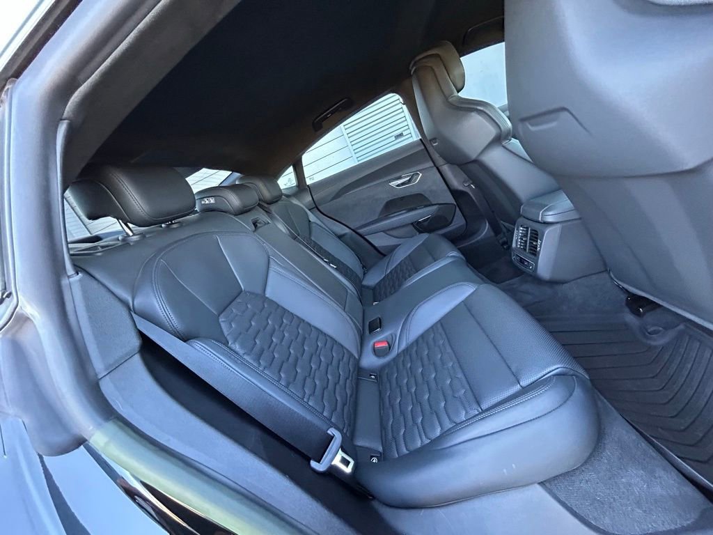 Used 2023 Audi RS e-tron GT w/ Carbon Performance Package image 57