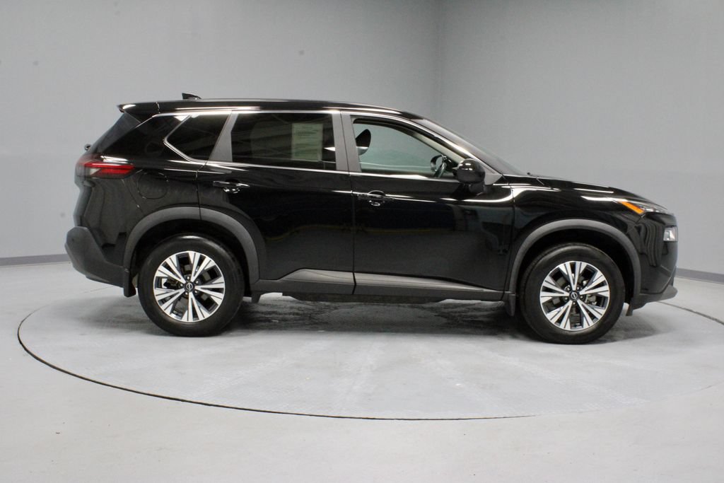 Used 2023 Nissan Rogue SV AWD/4WD image 11