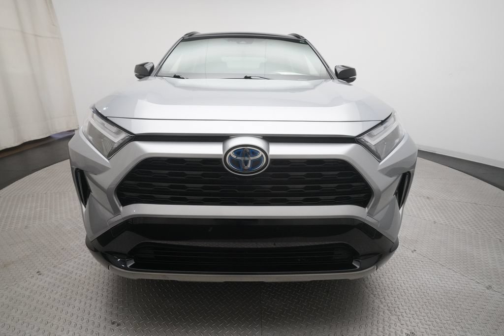Used 2022 Toyota RAV4 XSE w/ XSE Grade Weather Package AWD/4WD image 11