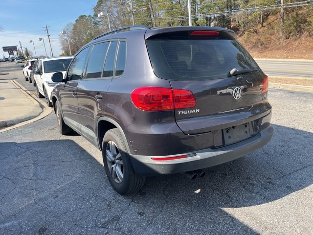 Used 2016 Volkswagen Tiguan S image 3