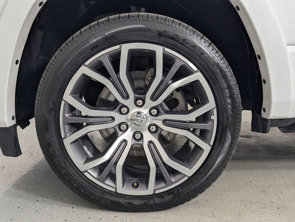 Used 2025 RAM 1500 Tungsten image 11