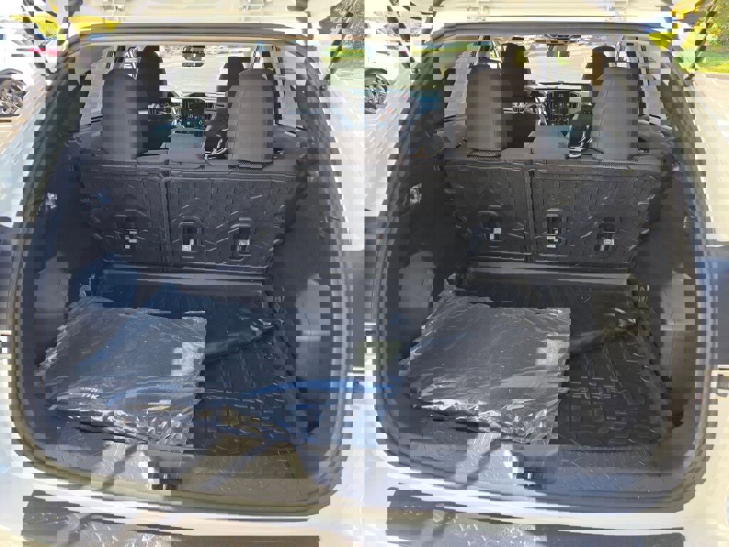 Used 2024 Subaru Crosstrek 2.0i Premium w/ Popular Package #3 image 16