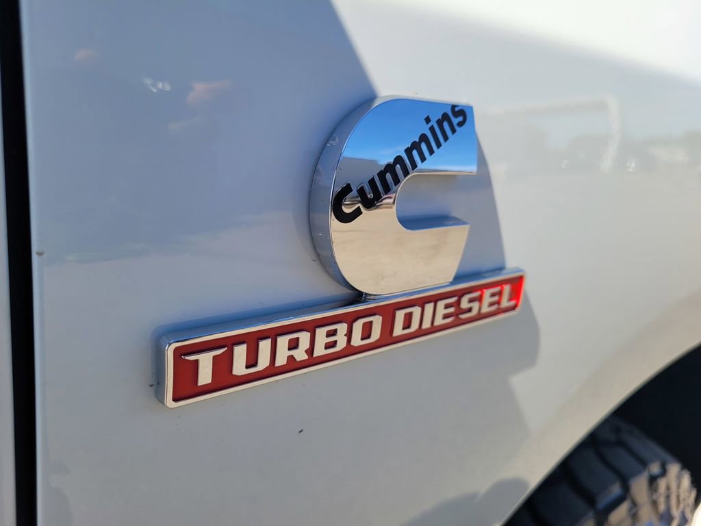 Used 2024 RAM 2500 Laramie w/ Safety Group AWD/4WD image 31