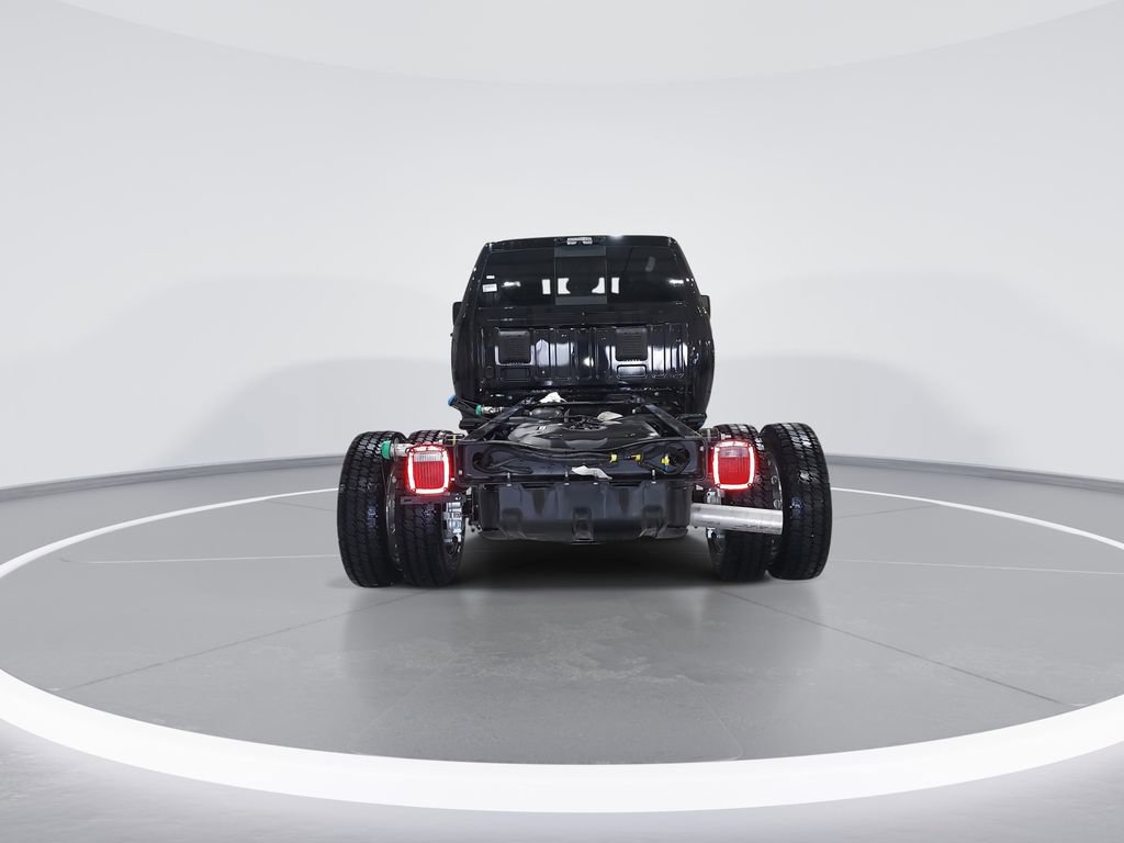 New 2026 RAM 5500 Tradesman w/ Laramie Trim Package image 7