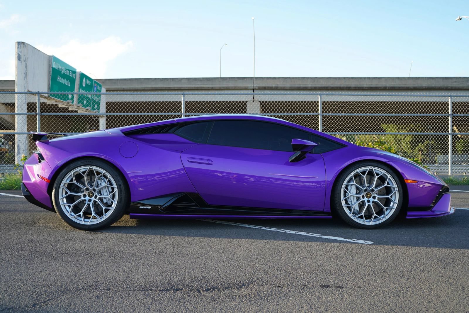 Used 2024 Lamborghini Huracan Tecnica RWD image 24