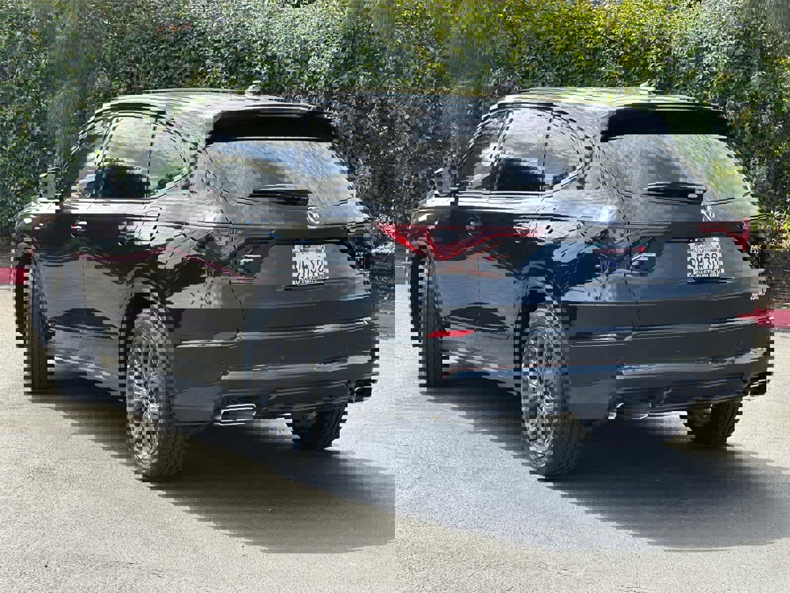 Certified 2023 Acura MDX A-Spec image 4