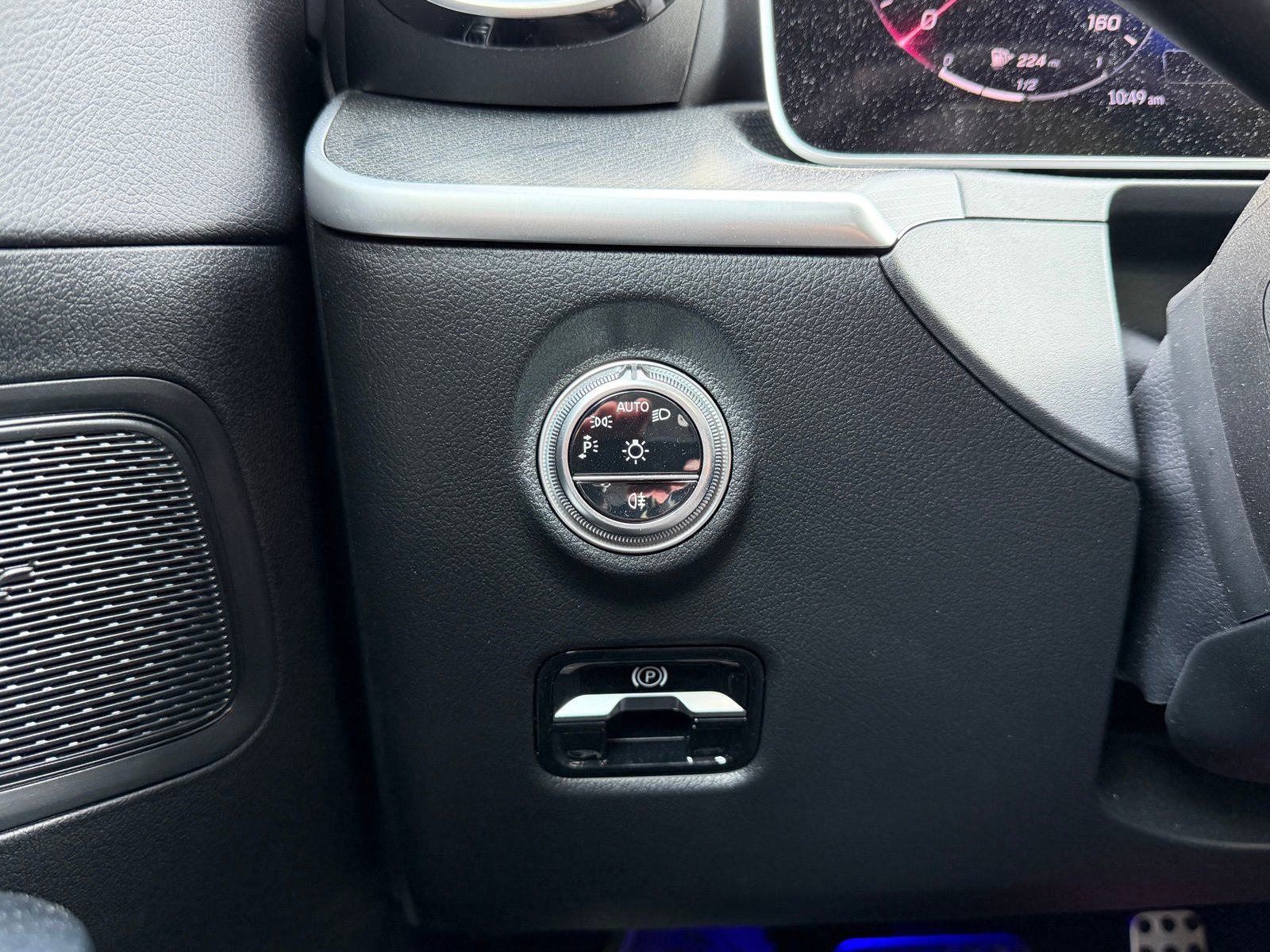 Certified 2024 Mercedes-Benz C 300 Sedan image 21