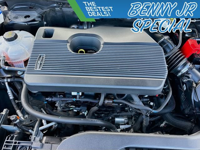 Used 2020 Lincoln Corsair Reserve w/ Beyond Blue Interior Package image 32