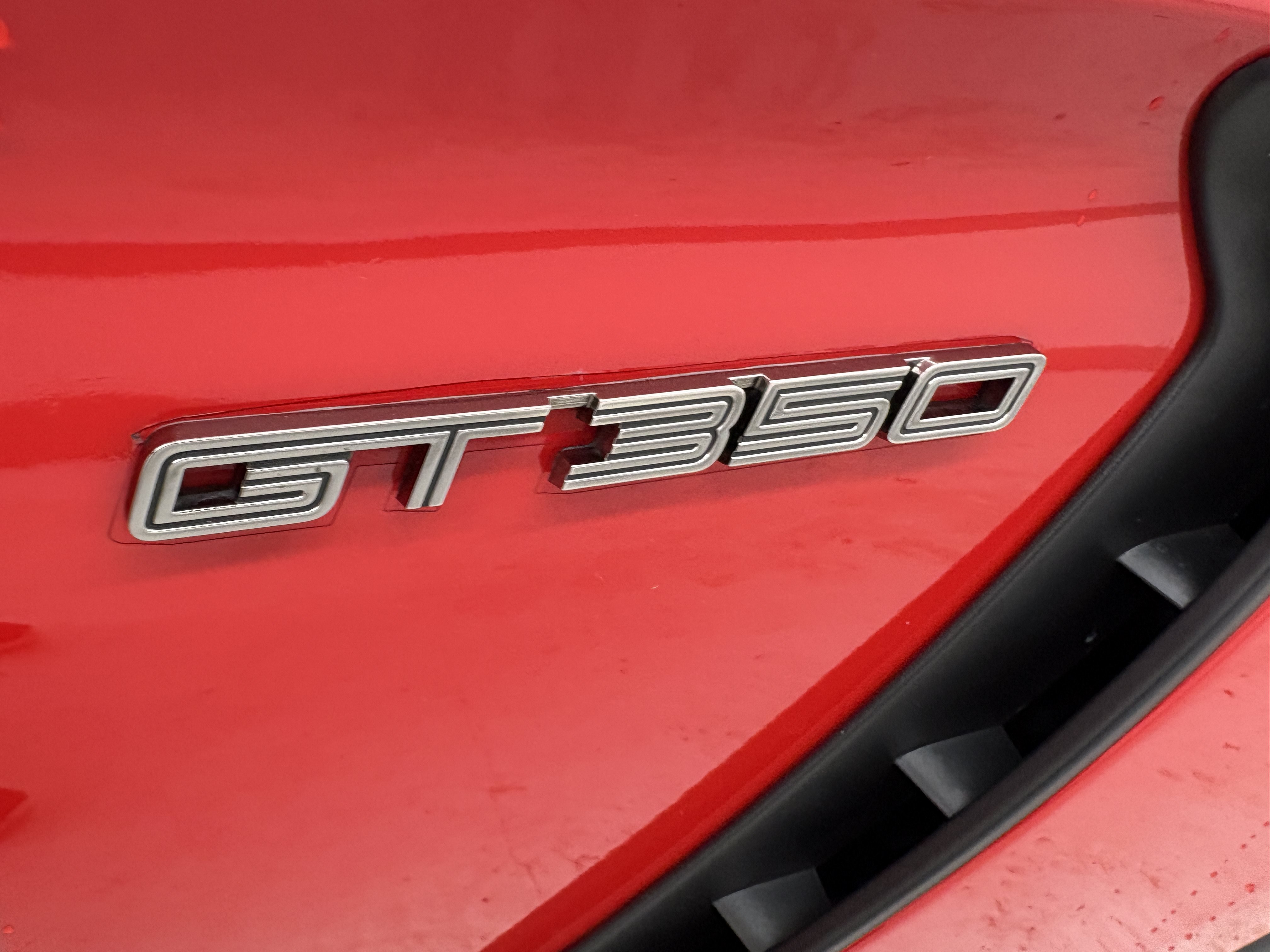 Used 2016 Ford Mustang Shelby GT350 w/ Track Package RWD image 26