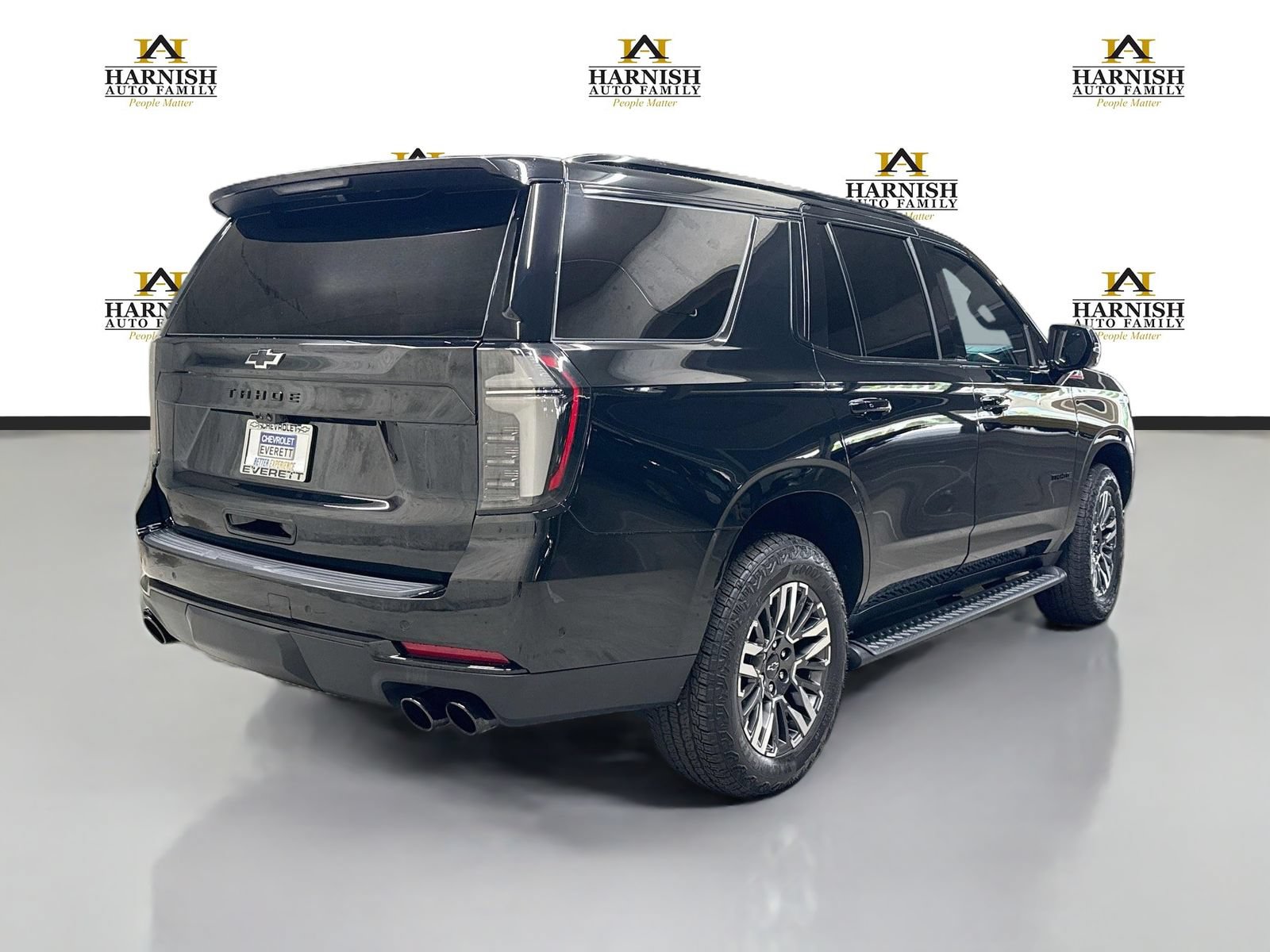 Used 2025 Chevrolet Tahoe Z71 w/ Z71 Off-Road Package AWD/4WD image 6
