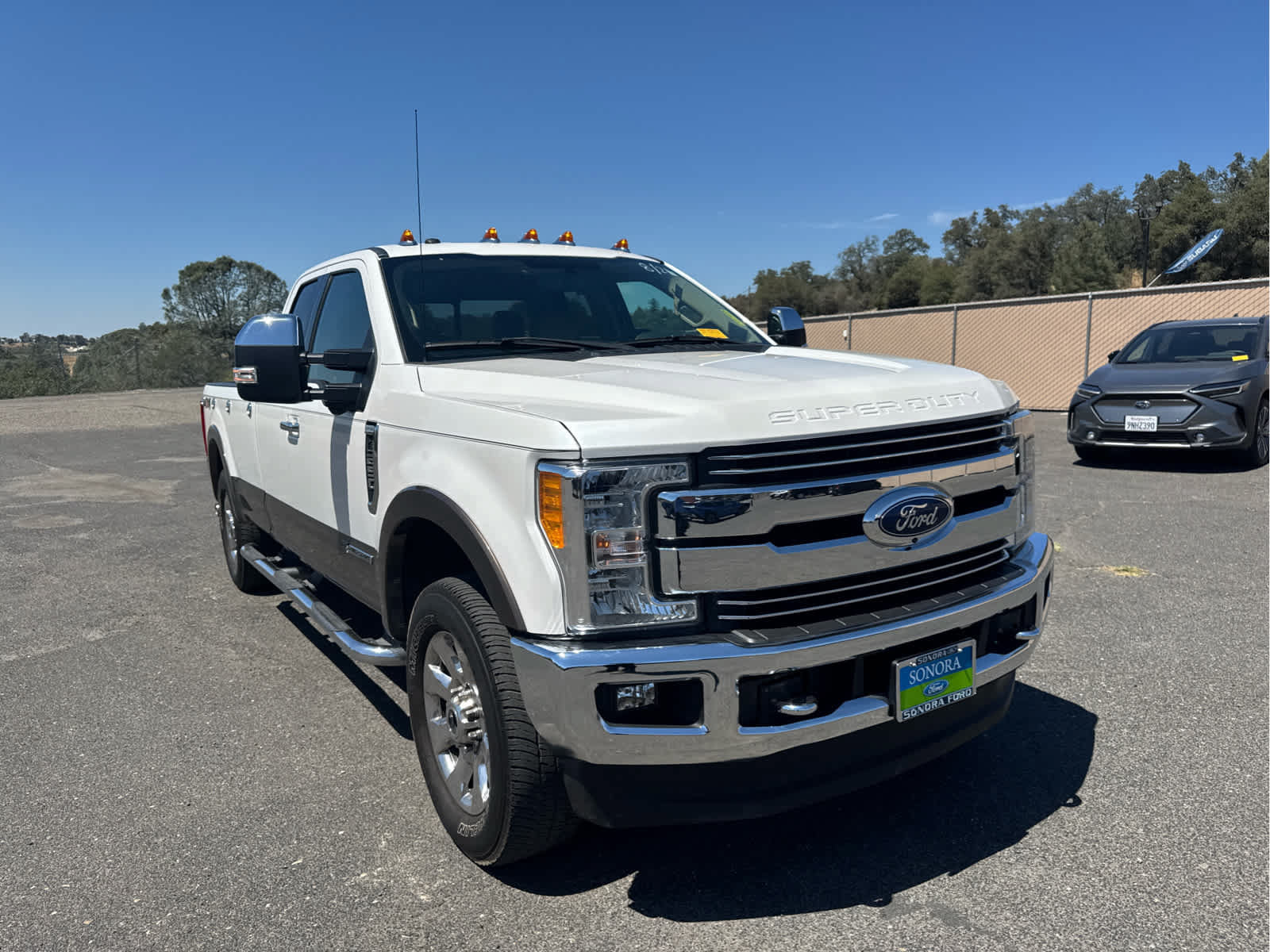 Used 2017 Ford F250 Lariat w/ Chrome Package AWD/4WD image 3